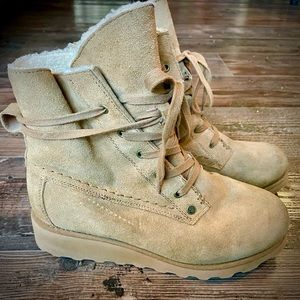 Bearpaw Krista Lace Up Wedge Boot Tan Size 8